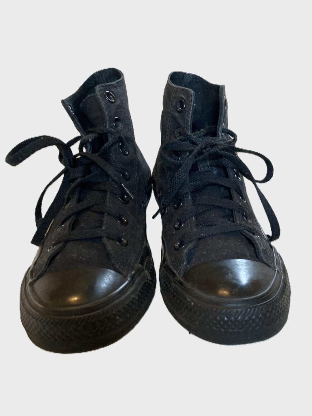 Chuck Taylor All-Star Canvas Hi Tops black on black Size 6